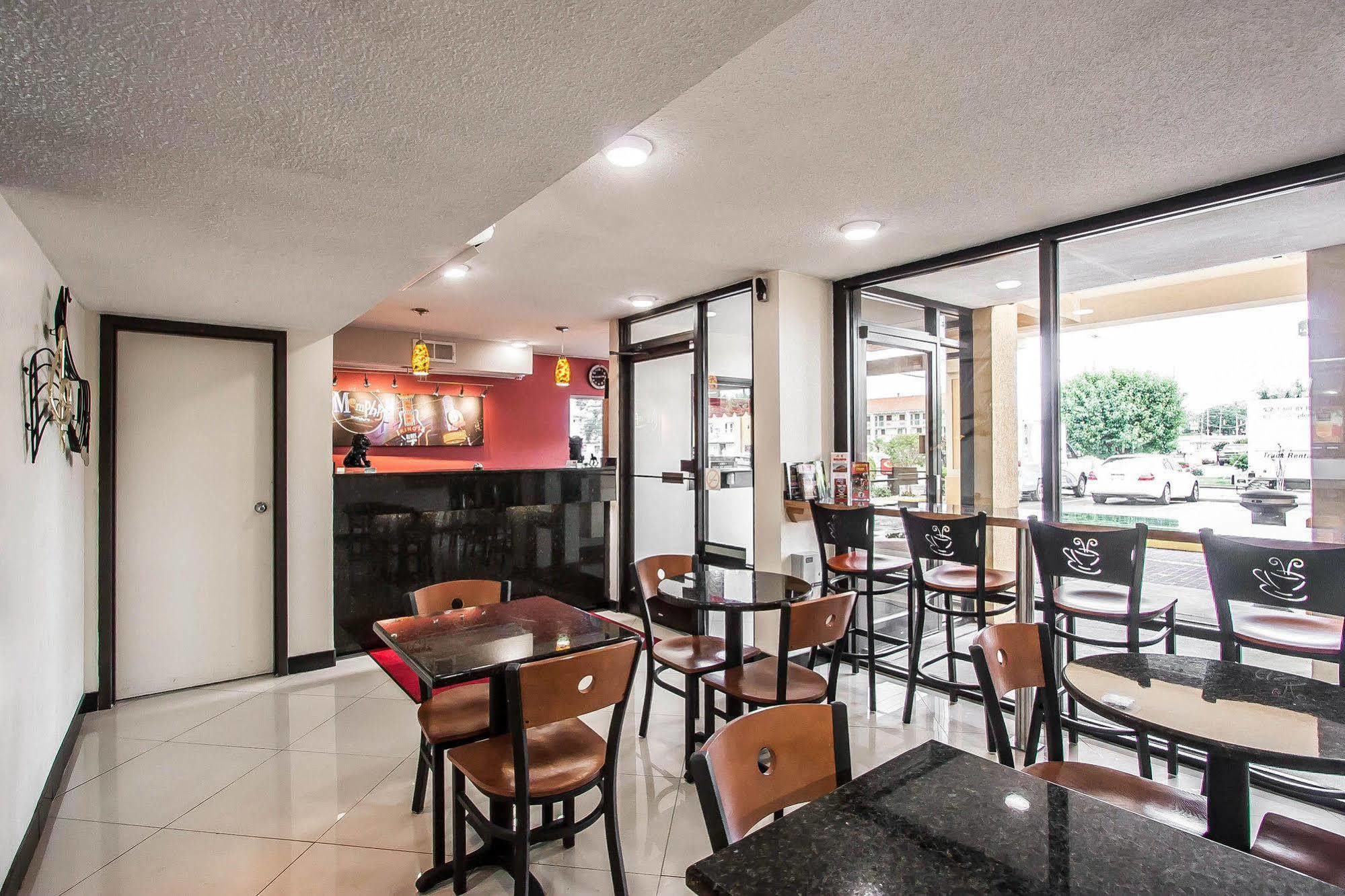 Econo Lodge Inn & Suites Memphis Esterno foto
