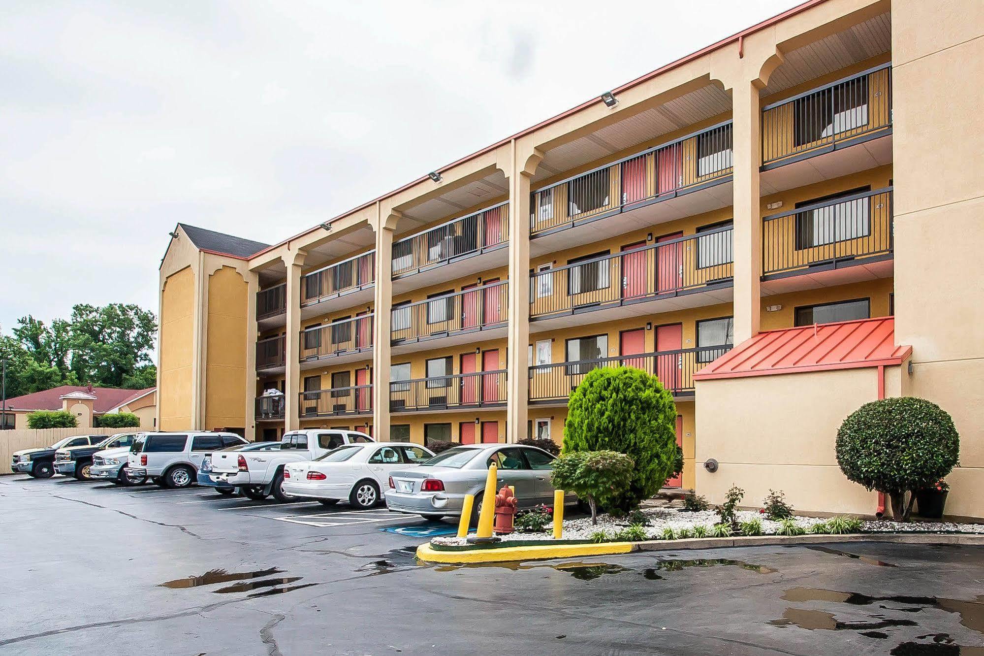Econo Lodge Inn & Suites Memphis Esterno foto